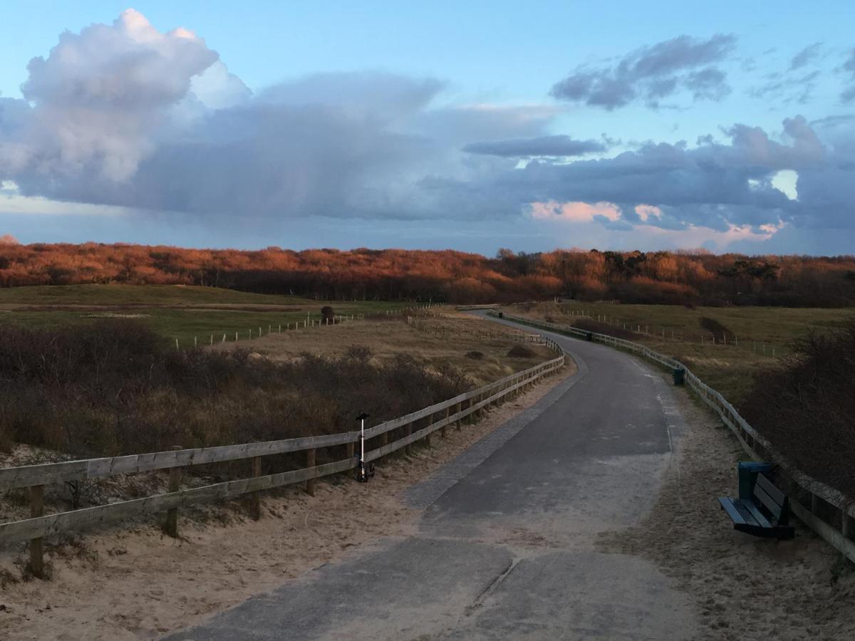 Pittoresque House Near The Beach Oostkapelle Exterior foto